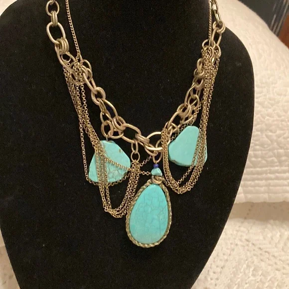 Chico gold tone turquoise necklace. - Picture 1 of 6